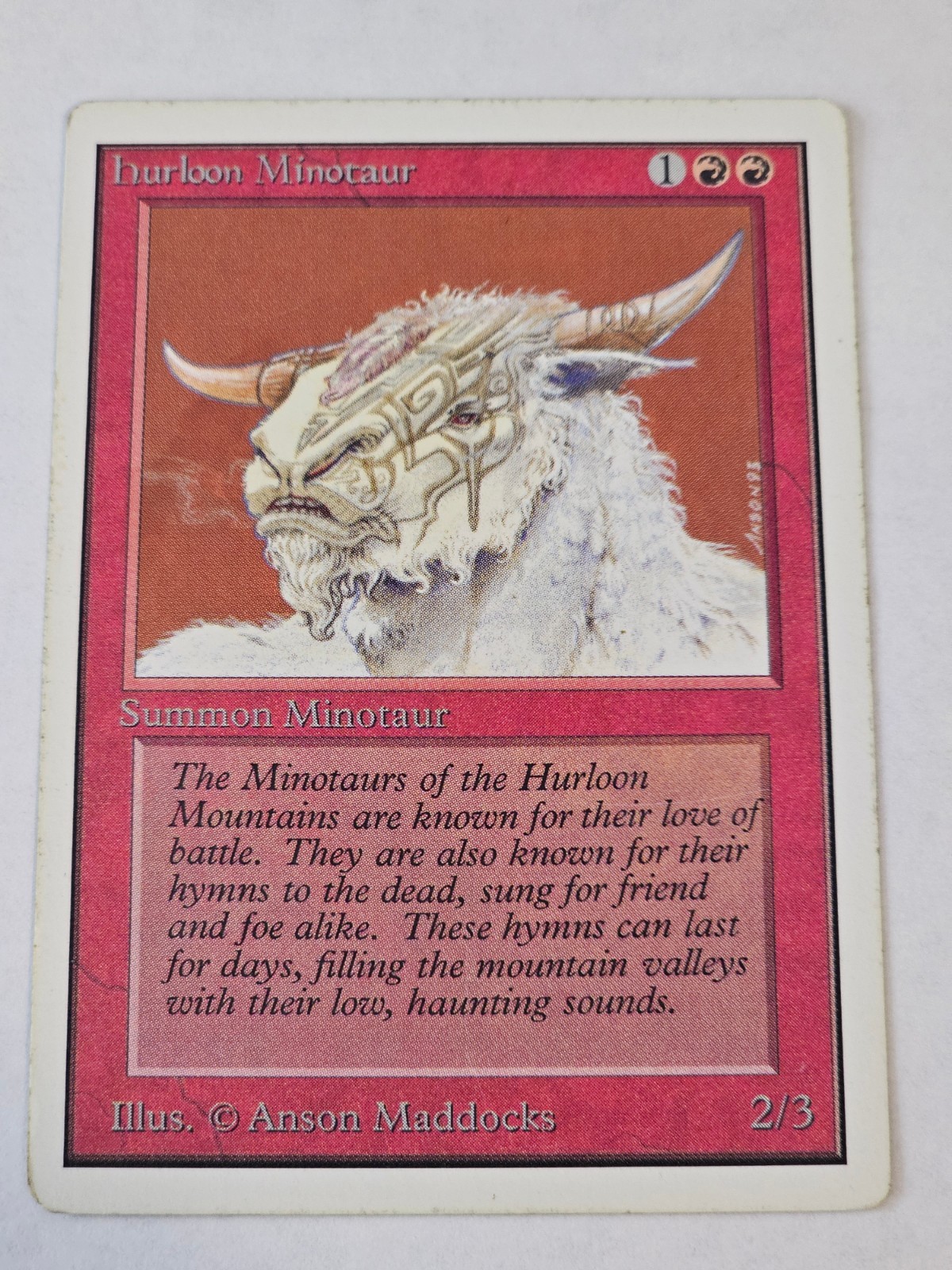 MTG - Hurloon Minotaur LP - Unlimited Edition Vintage