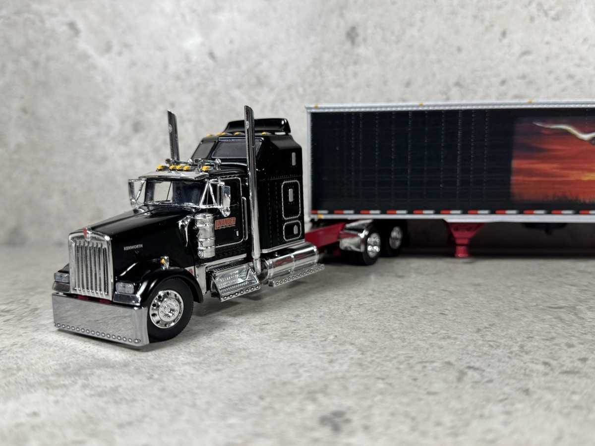 1/64 DCP Kenworth W900L w/ Van Trailer Walcott Truckers Jamboree