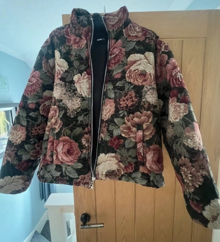Nova Men Flower Bouquets Canvas/tapestry Puffer Jacket