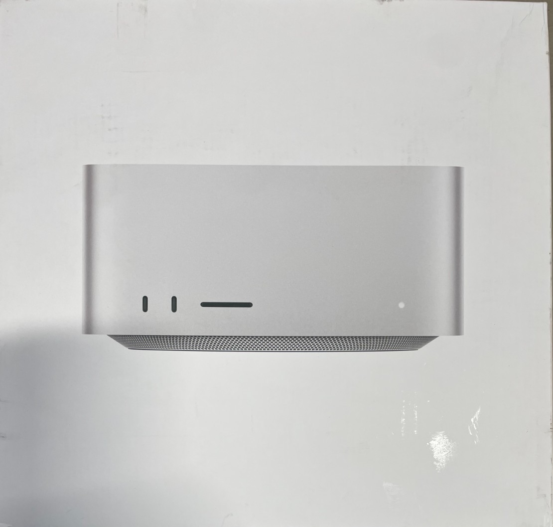 Apple Mac Studio (512GB SSD, M2 Max 12-Core, 32GB RAM) Gray