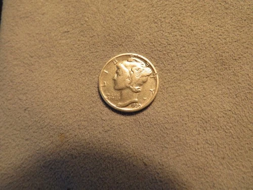1930 S Mercury Dime. XF+