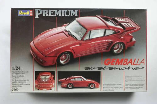 Articoli di modellismo statico Revell Scala 1:24