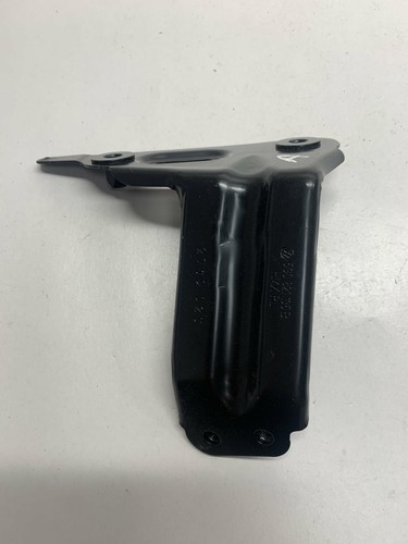 2013 VW Golf VII Halter Stütze Front Links Kotflügel 5G0821135B 5G0821135