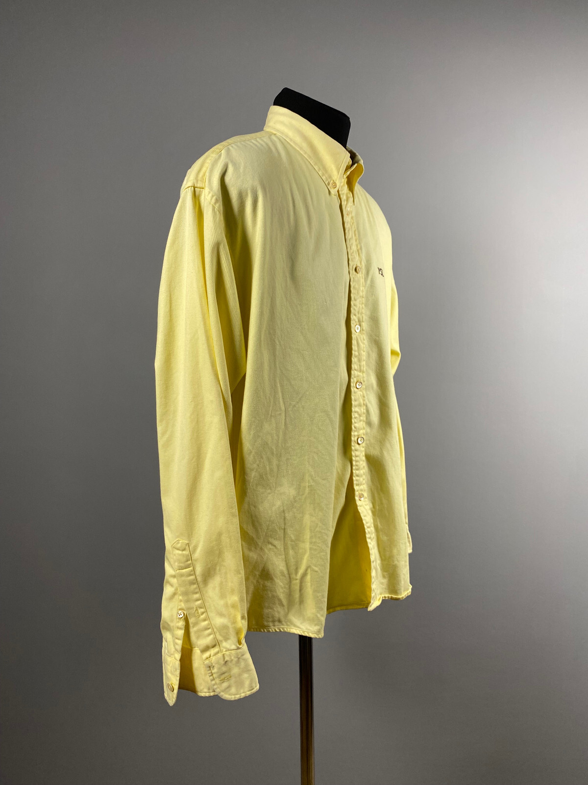 Camicia YSL Yves Saint Laurent uomo vintage gialla con logo ricamato e bottoni taglia XL