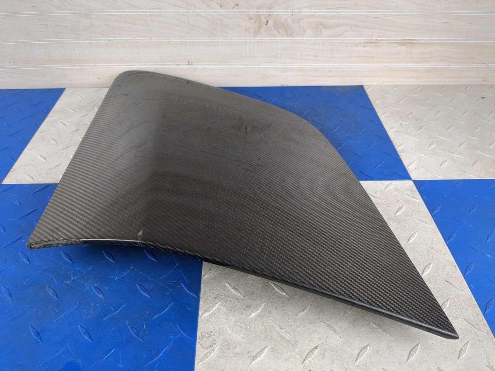 2017-2022 Audi R8 OEM Driver Left Quarter Trim Blade Carbon Fiber 4S8853337H