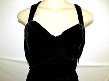 NWT EXPRESS BLACK VELVET V NECK ROUGE FRONT COCKTAIL PARTY DRESS SIZE 8 