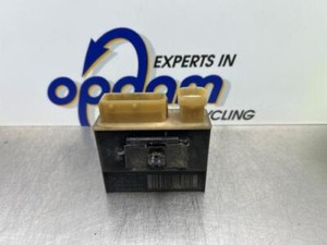 Relais für Kühlerlüfternachlauf Peugeot 207 CC  9652021180 P22057139