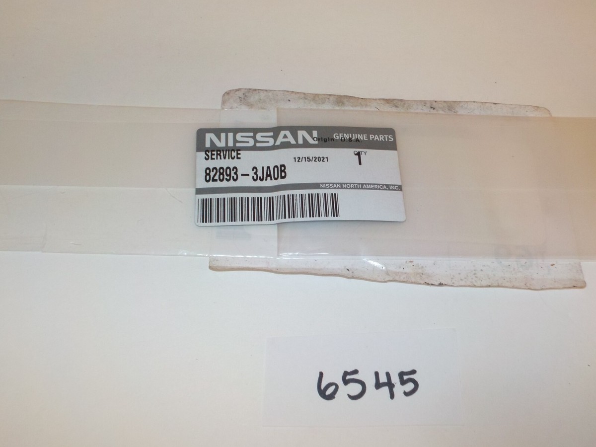 13-20 Nissan Pathfinder Rear LH Door Protector OEM 82893-3JA0B