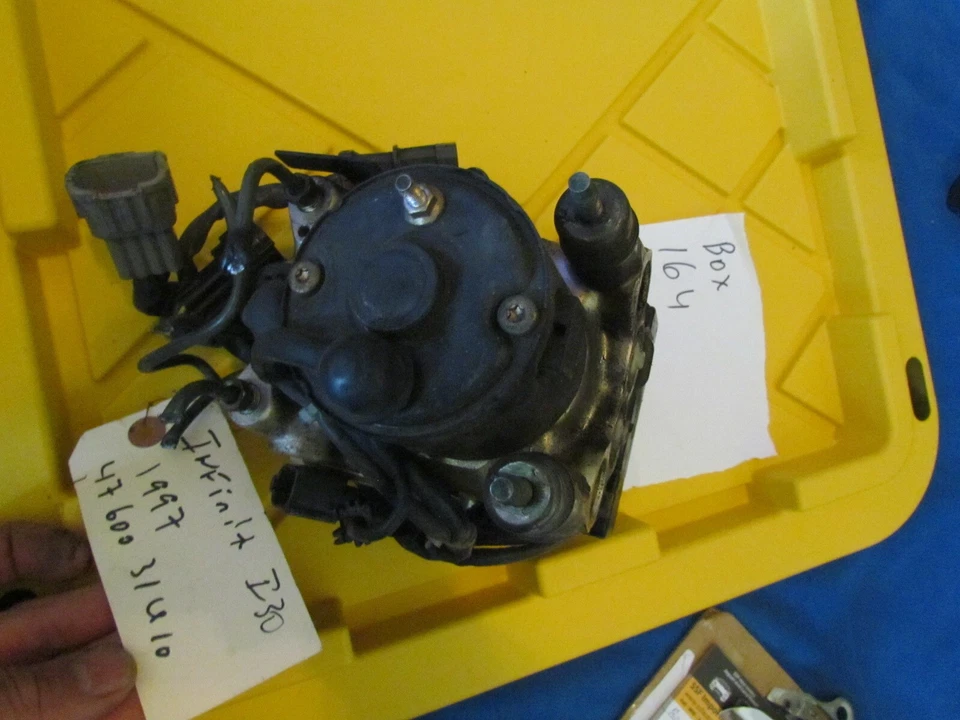 95-96 NISSAN MAXIMA INFINITIY I30 ABS BOMBA DE FRENO ANTIBLOQUEO CON MÓDULO OEM Foto 2 de 3