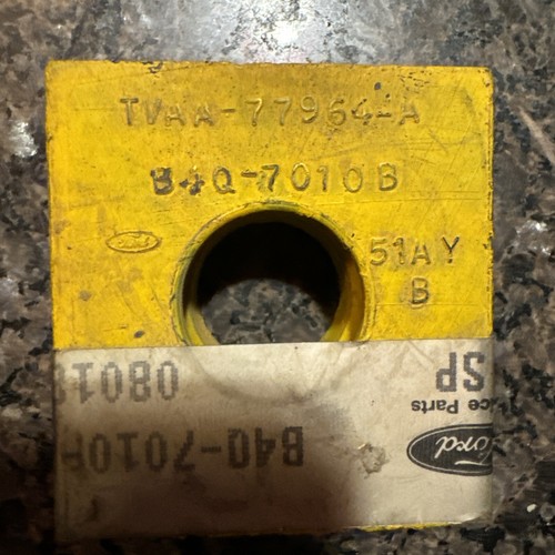 Ford OEM Auxiliary Transmission Mount Insulator B4Q-7010-B - Bild 3 von 3