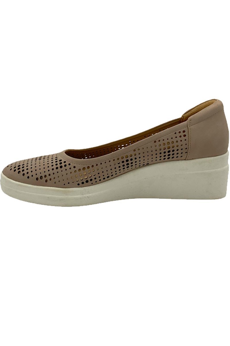 Naturalizer Casual Slip-On Closed-Toe Wedges Sam2 Sand Drift