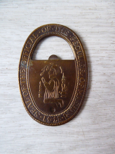 Vintage Brass Theakston Bottle Opener, Seal of the Official, PECULIER of MASHAM - Picture 2 of 2