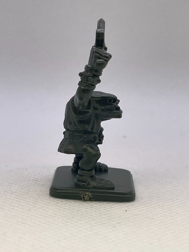 HeroQuest Ork mit Schwert Miniatur Hero Quest Ersatzteile 1990 - Bild 4 von 4