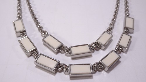 Collar Anthropologie Mujer Howlite Azulejo Rectángulo Dos Capas Plata Nuevo Sin Etiquetas 68 - Imagen 3 de 4
