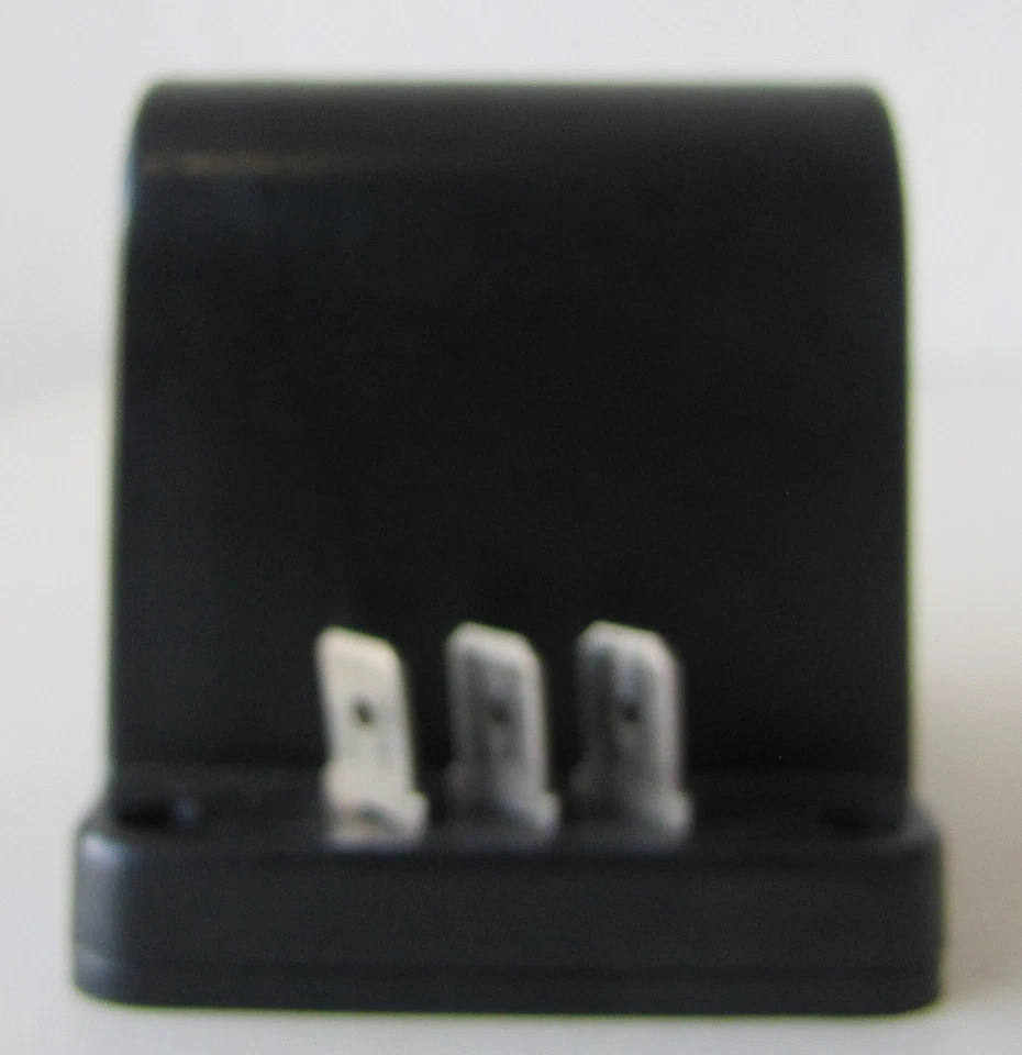 LEM Current Transducer Sensor LT 100-S 100A Hall Effect 25 Ohms 1:1000 Ratio - Image 3 of 4