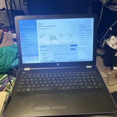 HP Pavilion 15.6in Purple Laptop AMD A12-9720P Radeon R7, 8GB 900GB HDD Win10