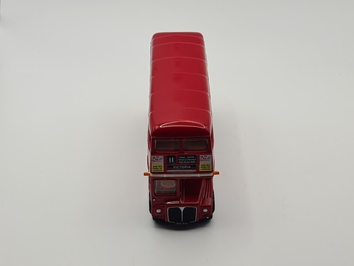 EFE AEC Routemaster Bus Route 11 - Victoria 1:76 Red London Transport 15623 MIB - Picture 19 of 24