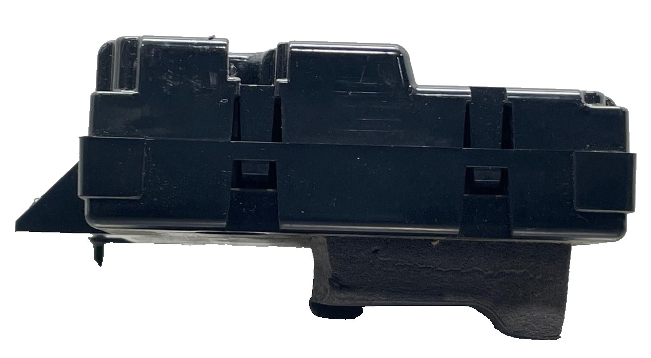 2015 Maserati Ghibli OEM Telematic Bluetooth Computer Control Module 04787618AA