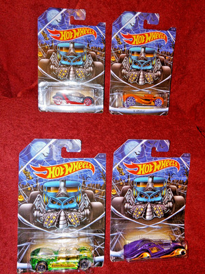 New 2015 Hot Wheels Happy Halloween Exclusive Complete Set of 4 Cars B20