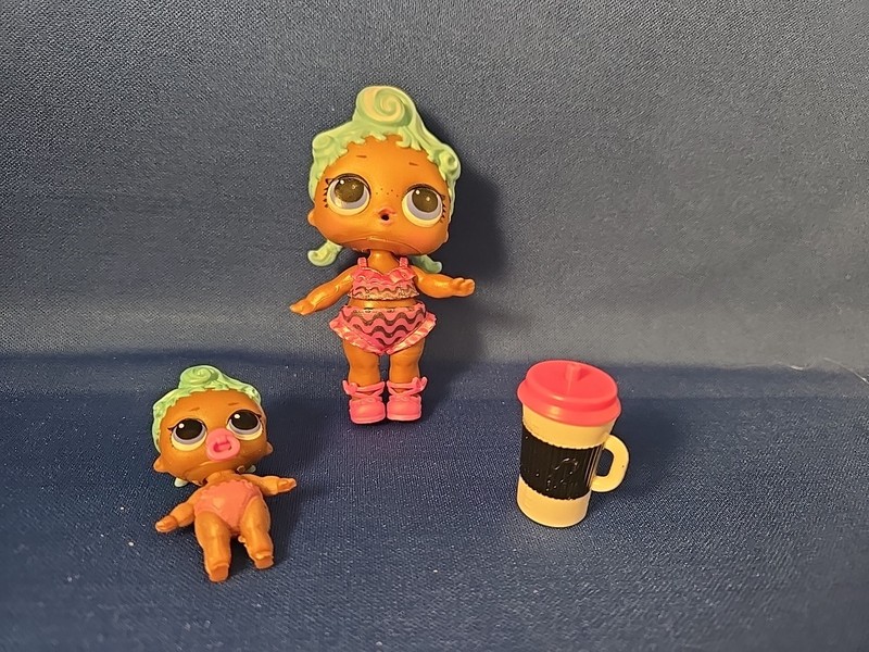 LOL Surprise Doll - Precious and Lil Sister (PRE-OWNED)