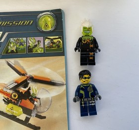 Lego set 8969 4-Wheeling Pursuit - 318 Pieces - 2 Minifigs - Agents