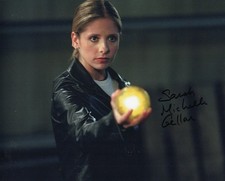 Autographed Sarah Michelle Gellar 8 x 10 Photo Signed with COA  