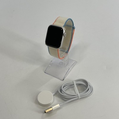 Apple Watch (Series 8) 41mm Starlight Aluminum w/ Sport Loop Apple Watch (Series 8) 41mm Starlight Aluminum w/ Sport Loop