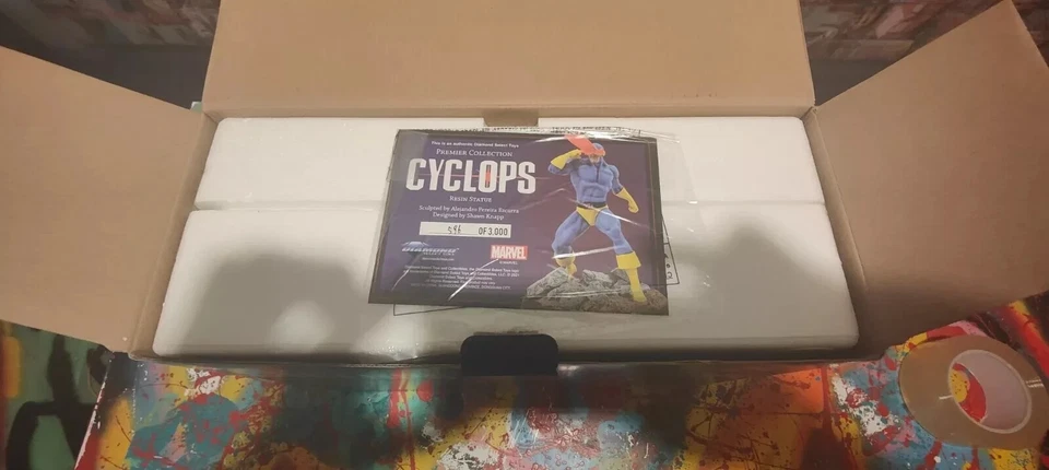 Diamond select Marvel premier collection Cyclops - Immagine 3 di 4