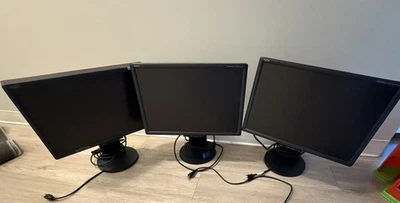 NEC LCD2070WNX L205GX 20.1-Inch Monitors & Cords set Of 3 MultiSync LCD2070WNX - Image 1 of 4
