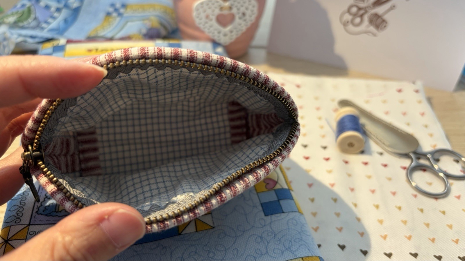 Handmade Patchwork Seashell Coin Purse - image 4