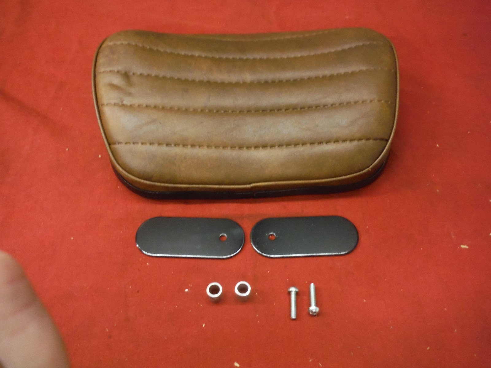 Harley Davidson NORS Shovelhead FL FLH Back Rest Sissy Bar Pad 5254379