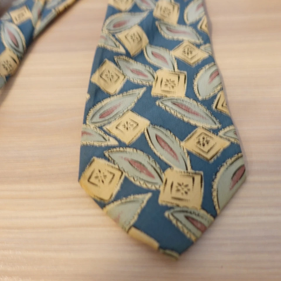 Vestido masculino gola redonda azul amarelo geo abstrato declaração designer de luxo CARVEN Paris - Imagem 4 de 4