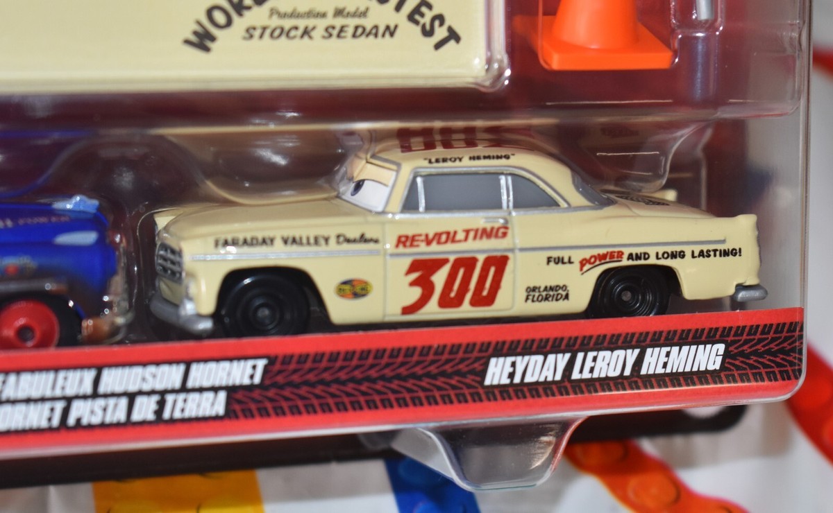 DISNEY PIXAR CARS DIRT TRACK FABULOUS HUDSON HORNET & HEYDAY LEROY