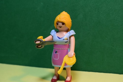 PLAYMOBIL 70275 Fashion Designer, New Condition - Picture 2 of 2
