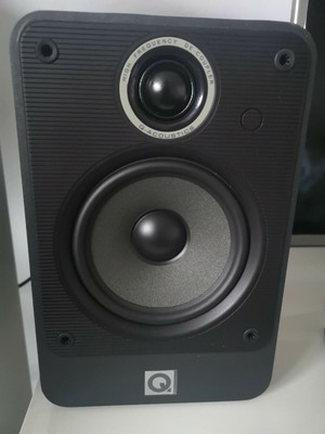 q acoustics 2020i walnut