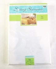 Bed Bath & Beyond Spring Blossoms 70" Round Tablecloth Ivory Flowers Damask