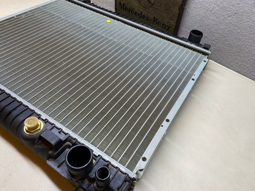 Mercedes Benz Water Radiator S-CLASS W126 /A1265003603 NOS - Picture 8 of 11