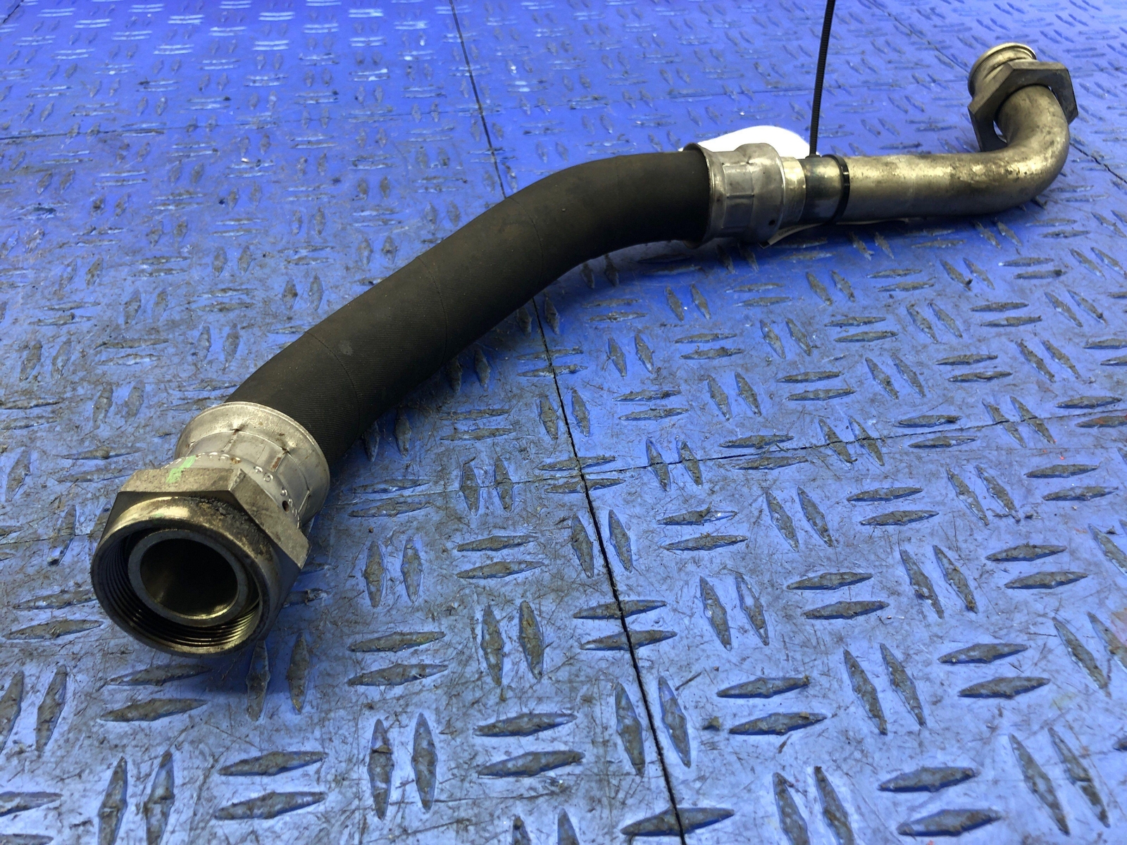 2006-2018 ASTON MARTIN VANTAGE V8 ENGINE OIL COOLER LINE HOSE PIPE 6G33-6K622