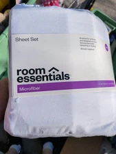 Room Essentials White Microfiber 4 pc Sheet Set Wrinkle Resistant - Queen