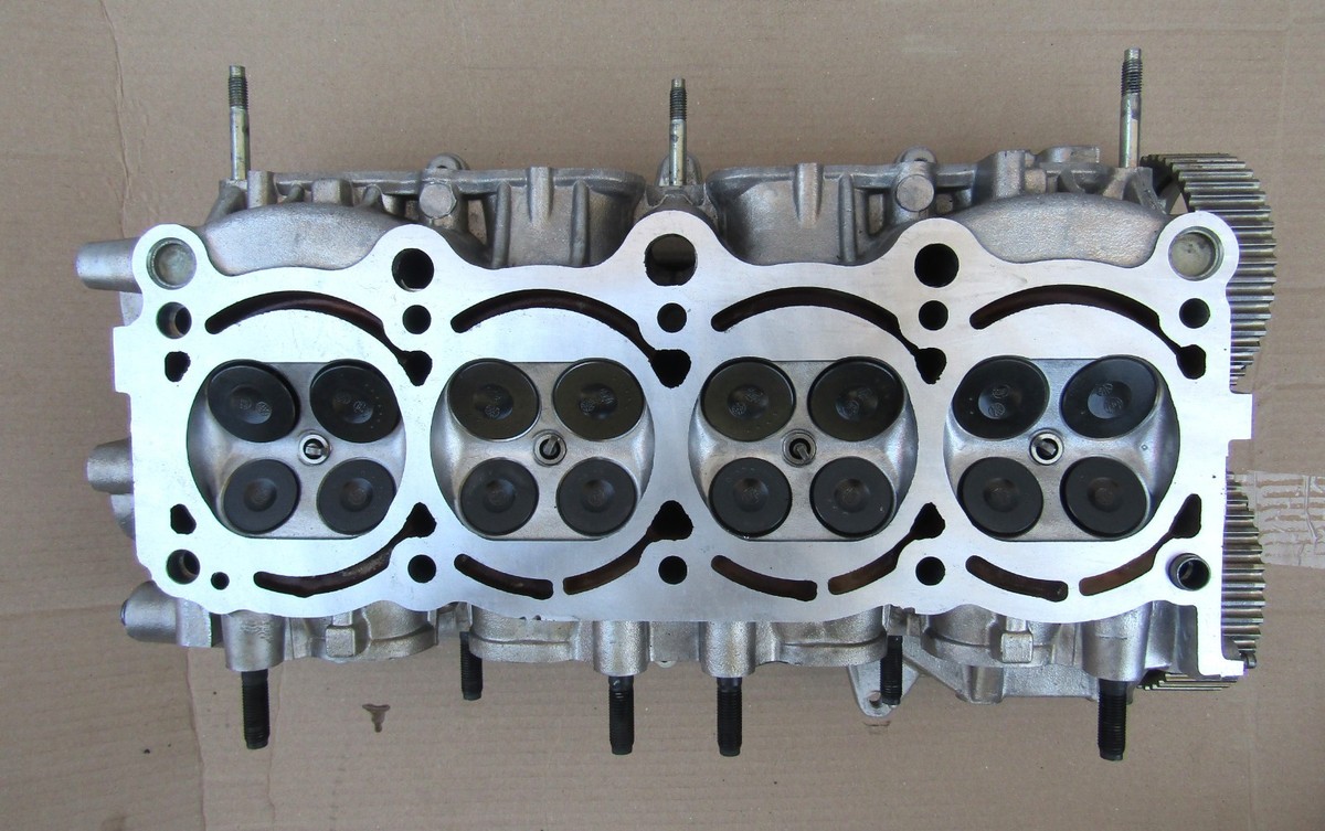 Toyota Celica ST165 engine 3S-GTE GT4 Cylinder Head 11111-88381