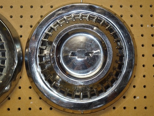 OEM GM 10.5" Dog Dish Hub Caps 1964-65 Chevrolet Camaro Caprice Vega - Picture 5 of 16