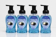Softsoap Velvet Silk Twilight Berry Shea Butter Foaming Hand Soap, Lot of 4