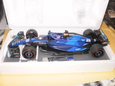 MINICHAMPS 1/18 ème WILLIAMS RACING FW45 Albon Bahrain GP 2023 - Photo 1/4