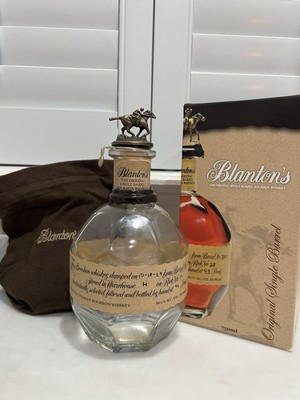 Blanton s Bourbon Whiskey Bottle Letter L Cork Empty Bottle With Bag & Box Trace