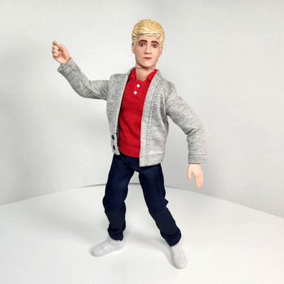 One Direction Singing Niall 12'' Doll ''What Makes You Beautiful'' Works/Video