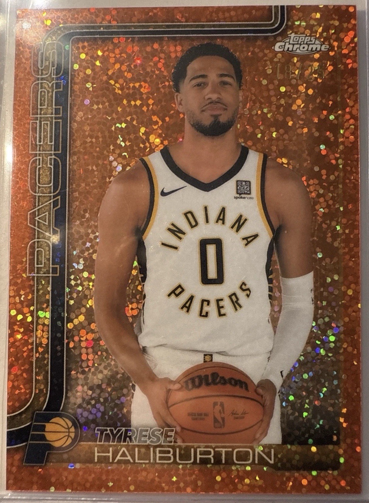 2025-26 Topps Chrome Pacers Tyrese Haliburton Image Variation Orange Speckle /25