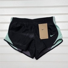 NWT Nike Girls Dri-Fit Tempo Training Shorts Size XS Black/Mint