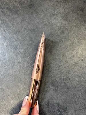 Charlotte Tilbury Pillow Talk Beauty Light Wand Easy Highlighter Medium 2 - 12ml