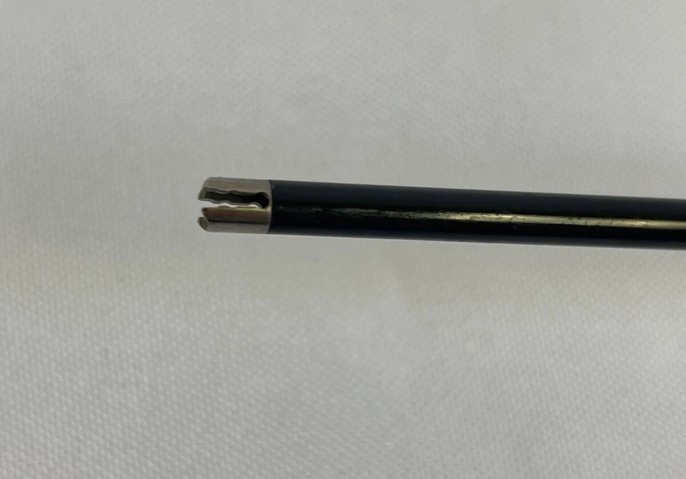 Stryker 250-080-234 5mm x 33cm Ratcheting Handle & Insulated Shaft Laparoscopy - Image 3 of 4