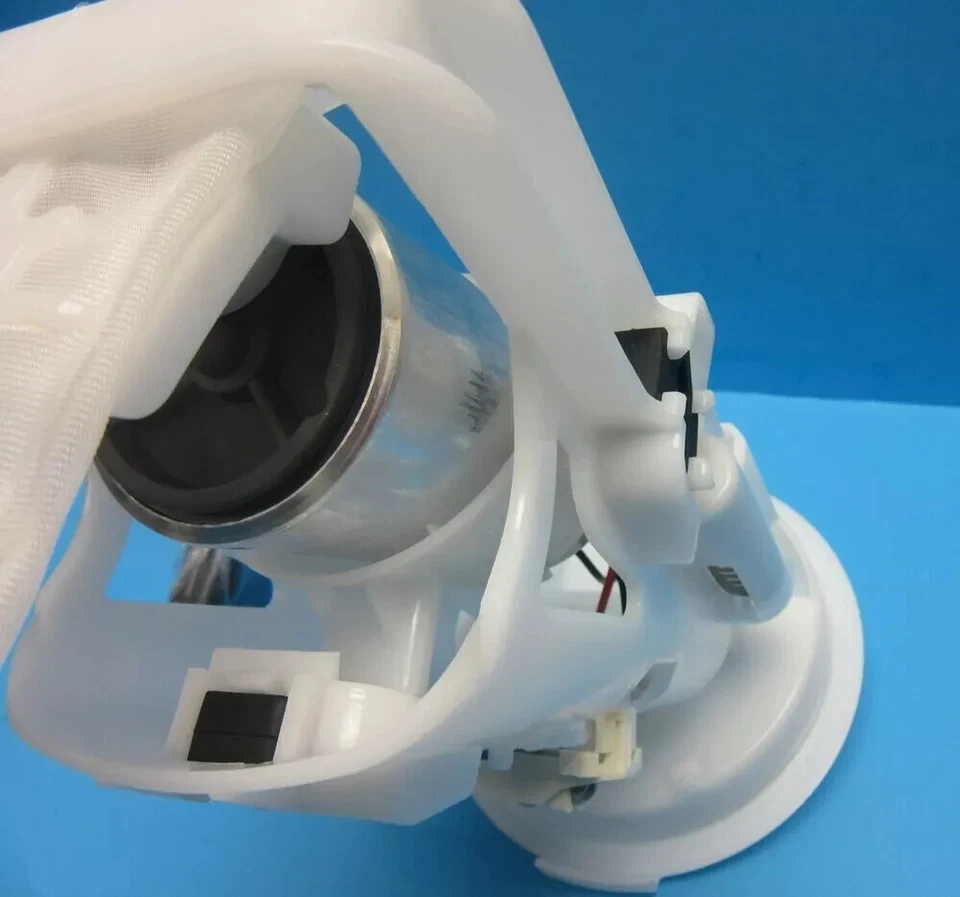 Conjunto de bomba de combustible con unidad de envío de nivel de combustible REEMPLAZA BMW OEM # 16146766942 Foto 3 de 4